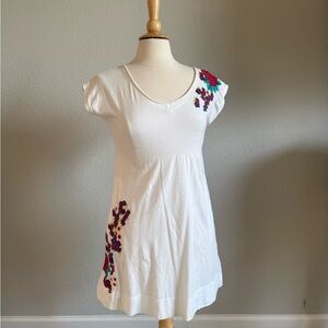 Johnny Was | White Floral Embroidered Women's Tunic dress